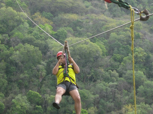 Aterrizaje en tirolina